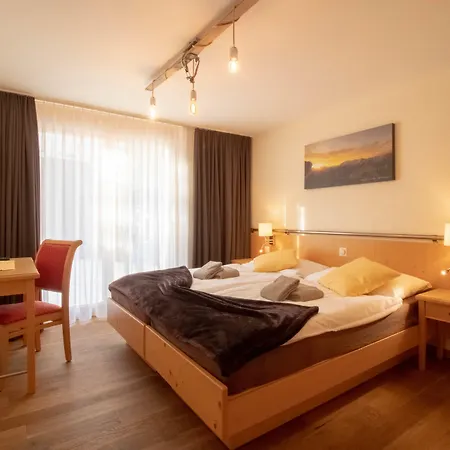 Chalet A La Casa