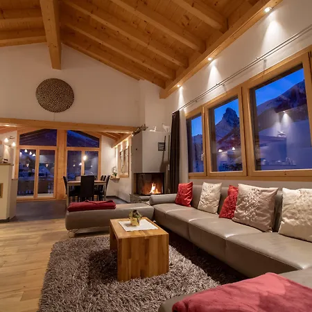 Chalet A La Casa *