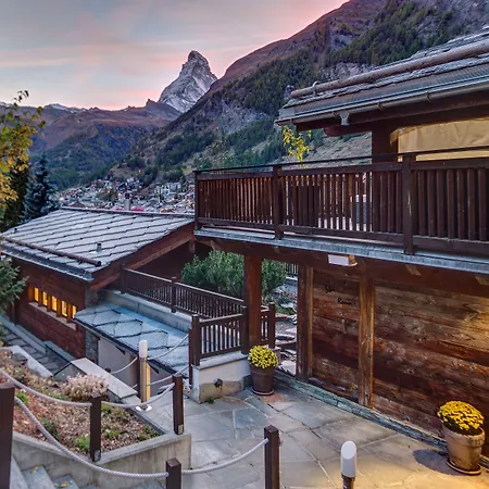 Chalet A La Casa *