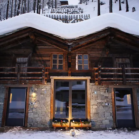 A La Casa Chalet