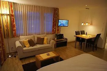 木屋 艾拉卡萨小屋酒店 *