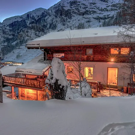 艾拉卡萨小屋酒店