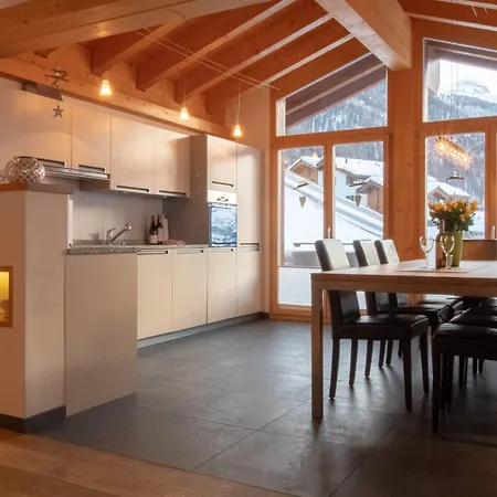 艾拉卡萨小屋酒店 木屋 *